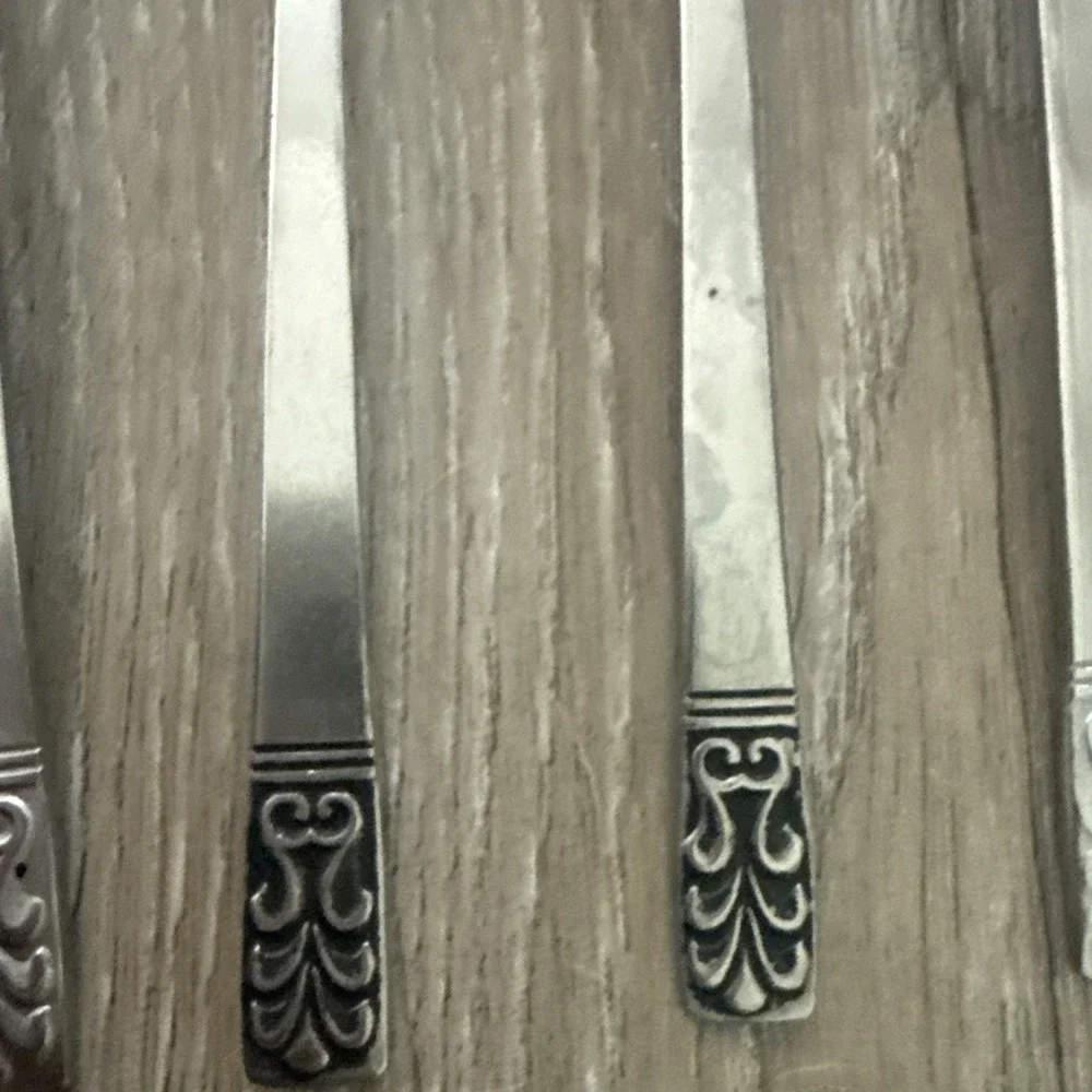 Vintage‎ Lot of 13 Spoons Pieces Carlyle CAMEO Stainless Flatware Hong Kong